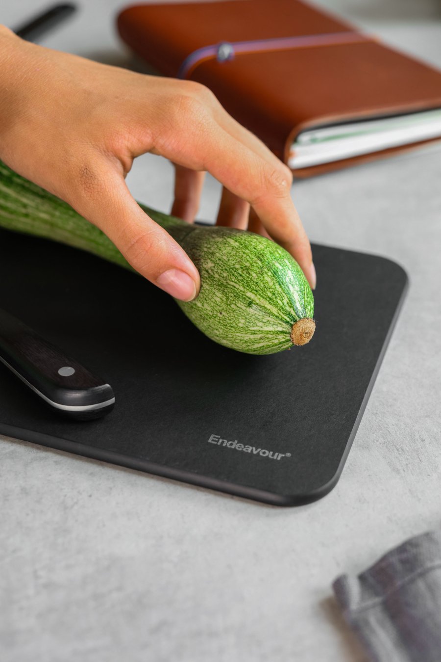 Endeavour Schneidebrett 25x17 cm, Schwarz
