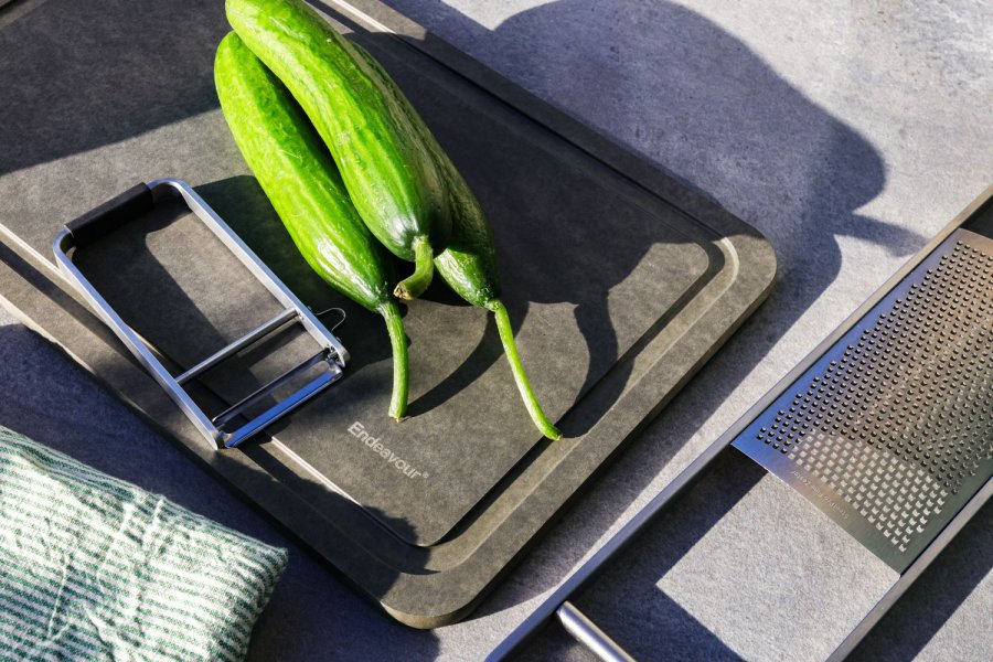 Endeavour Schneidebrett 34x21 cm, Grau