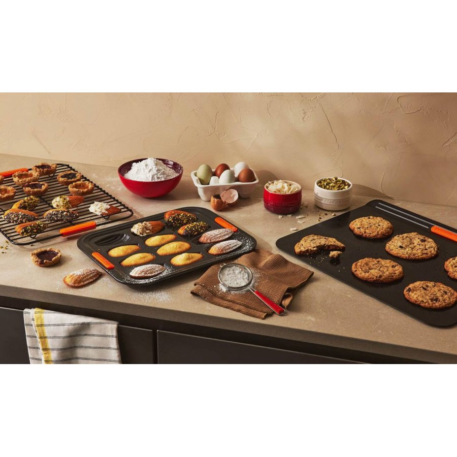 Le Creuset Madeleineplade Non-stick 12 stk