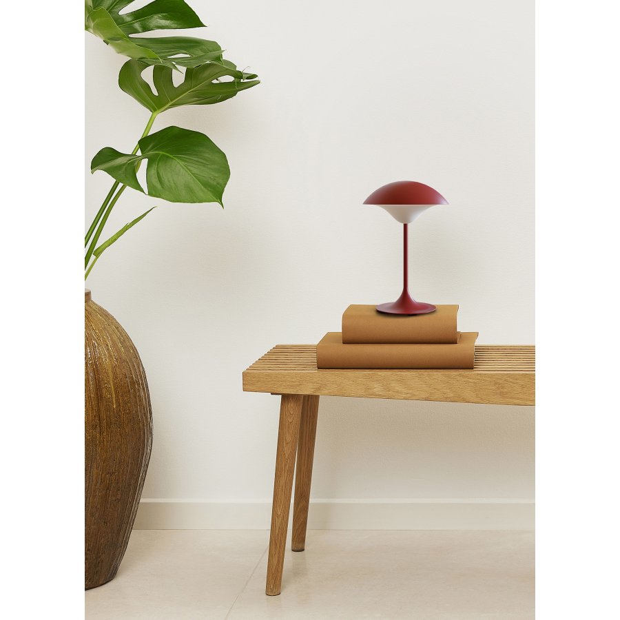 Spring Copenhagen Eclipse Bordlampe 24 cm, Rubinrd