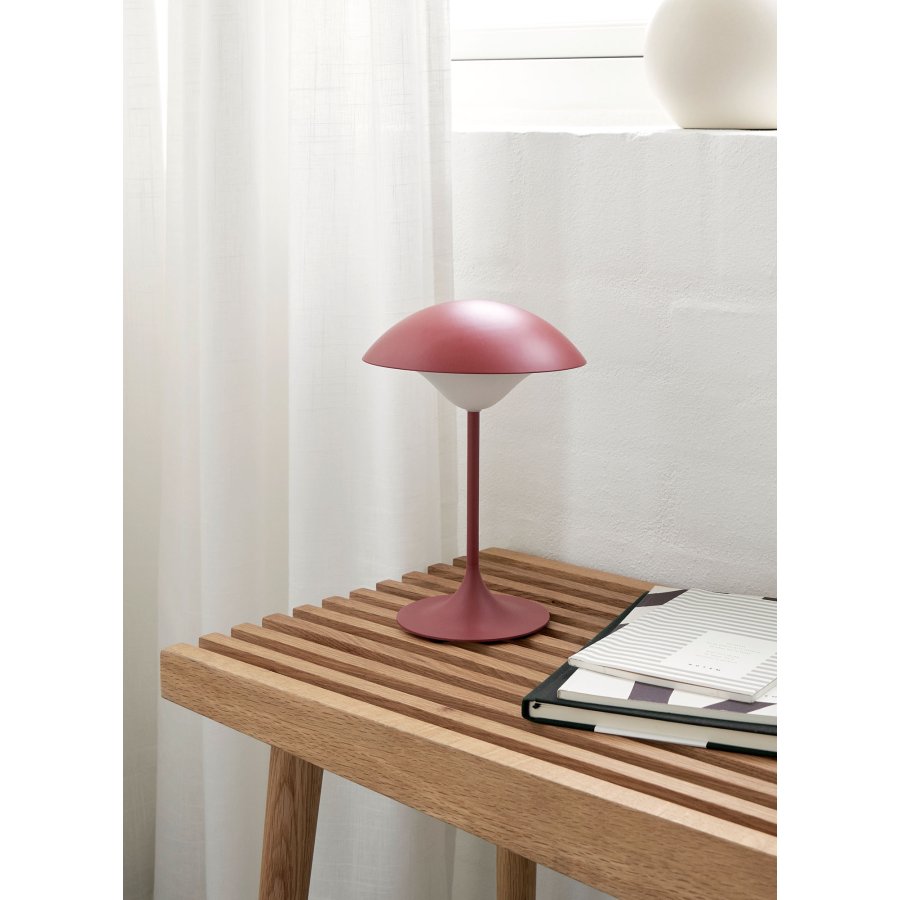 Spring Copenhagen Eclipse Bordlampe 24 cm, Rubinrd