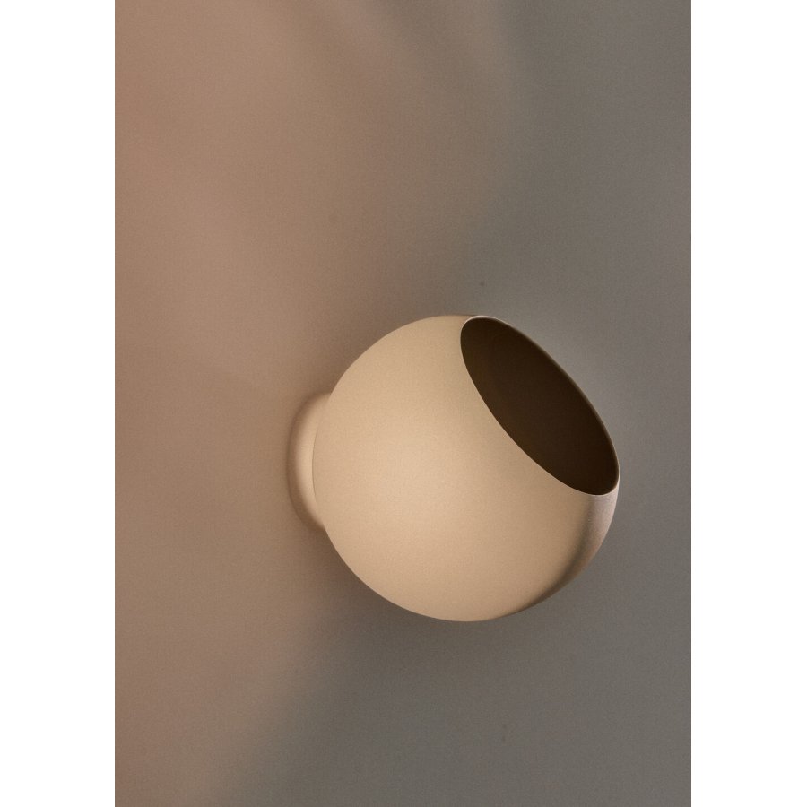 AYTM GLOBE Urtepotte V�gh�ngt H18,8 cm, Taupe