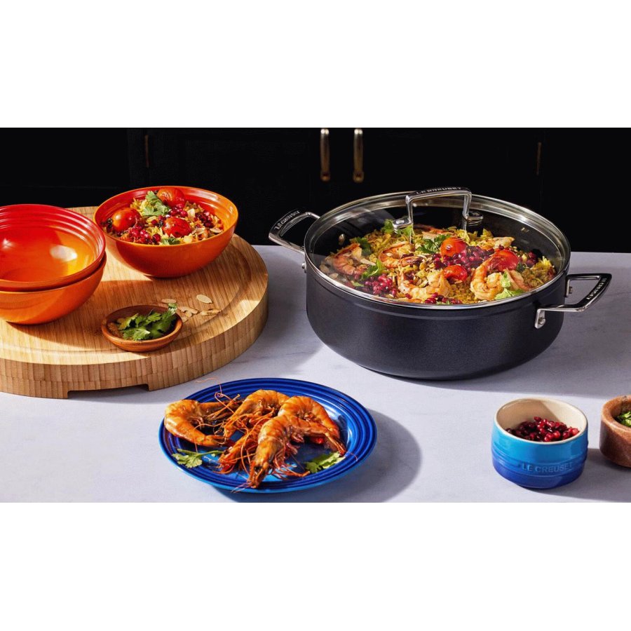 Le Creuset TNS Sauteusegryde m. Non-stick Belgning 28 cm/5,4 L, Sort