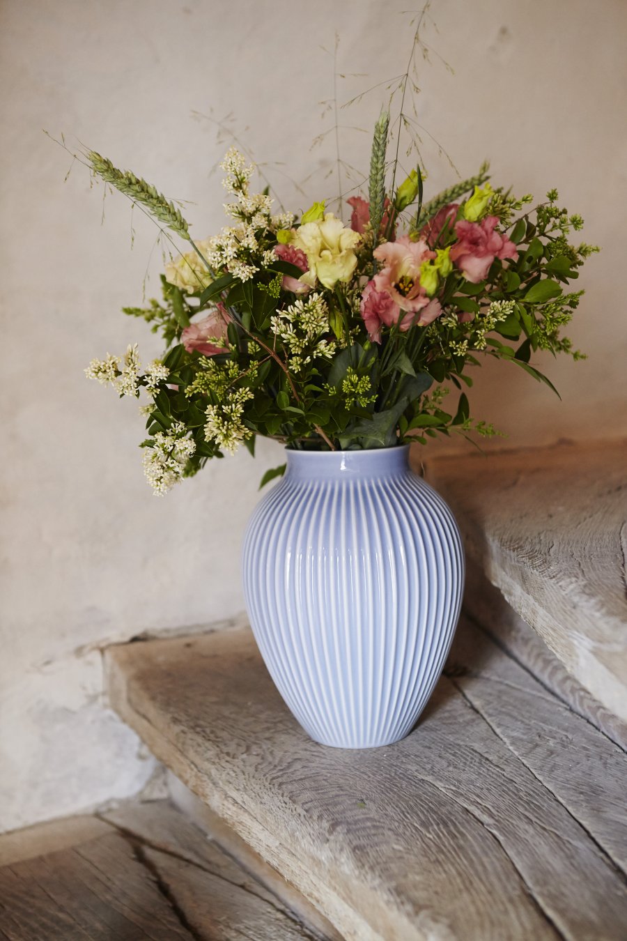 Knabstrup Keramik Vase mit Rillen 27 cm, Lavendelblau