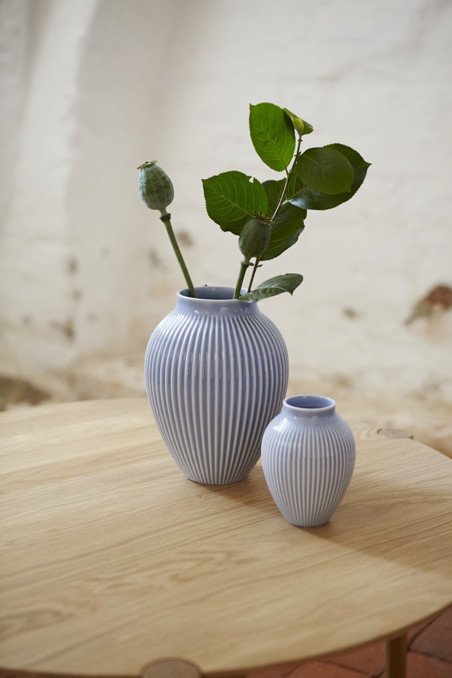 Knabstrup Keramik Vase mit Rillen 20 cm, Lavendelblau