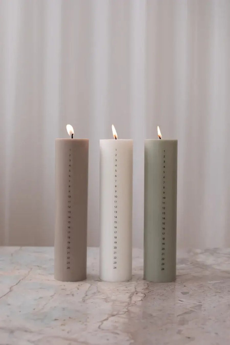 Specktrum Kalenderlys 6 cm/H25 cm, Taupe