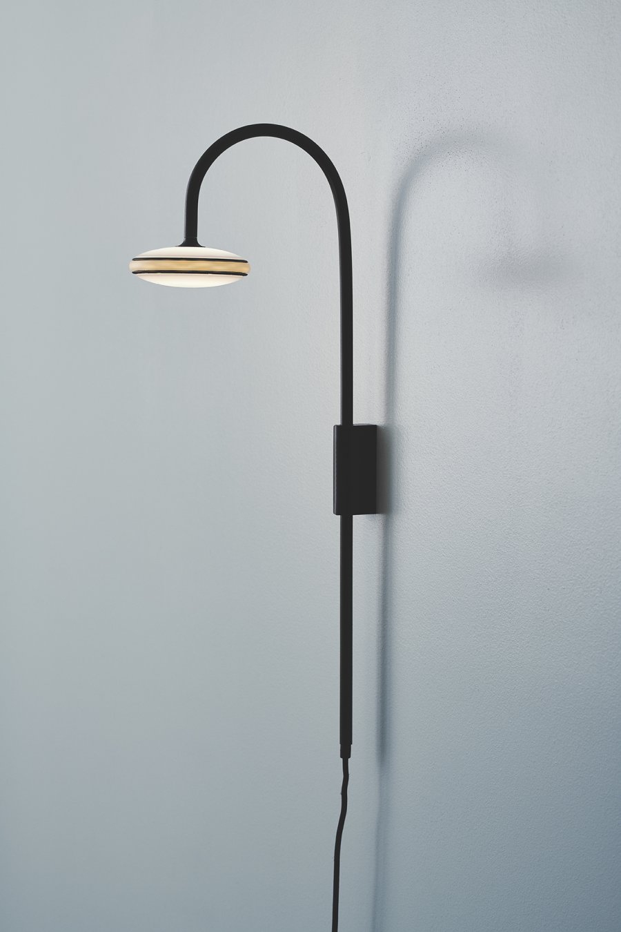 Shade �S1 V�glampe m. Fjernbetjening 70 cm, Sort