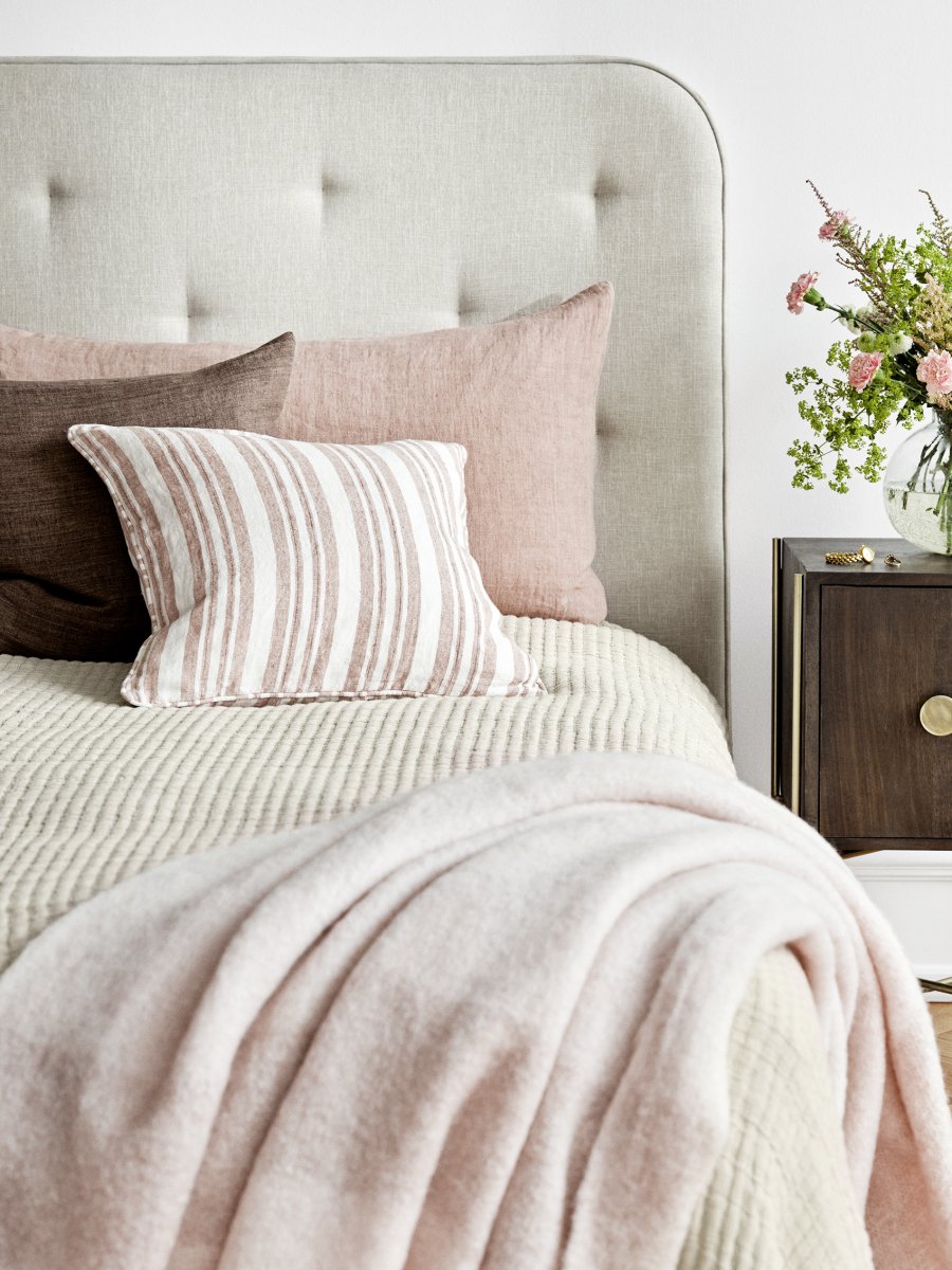 Cozy Living Abbey Sengetppe 280x260 cm, Alpaca