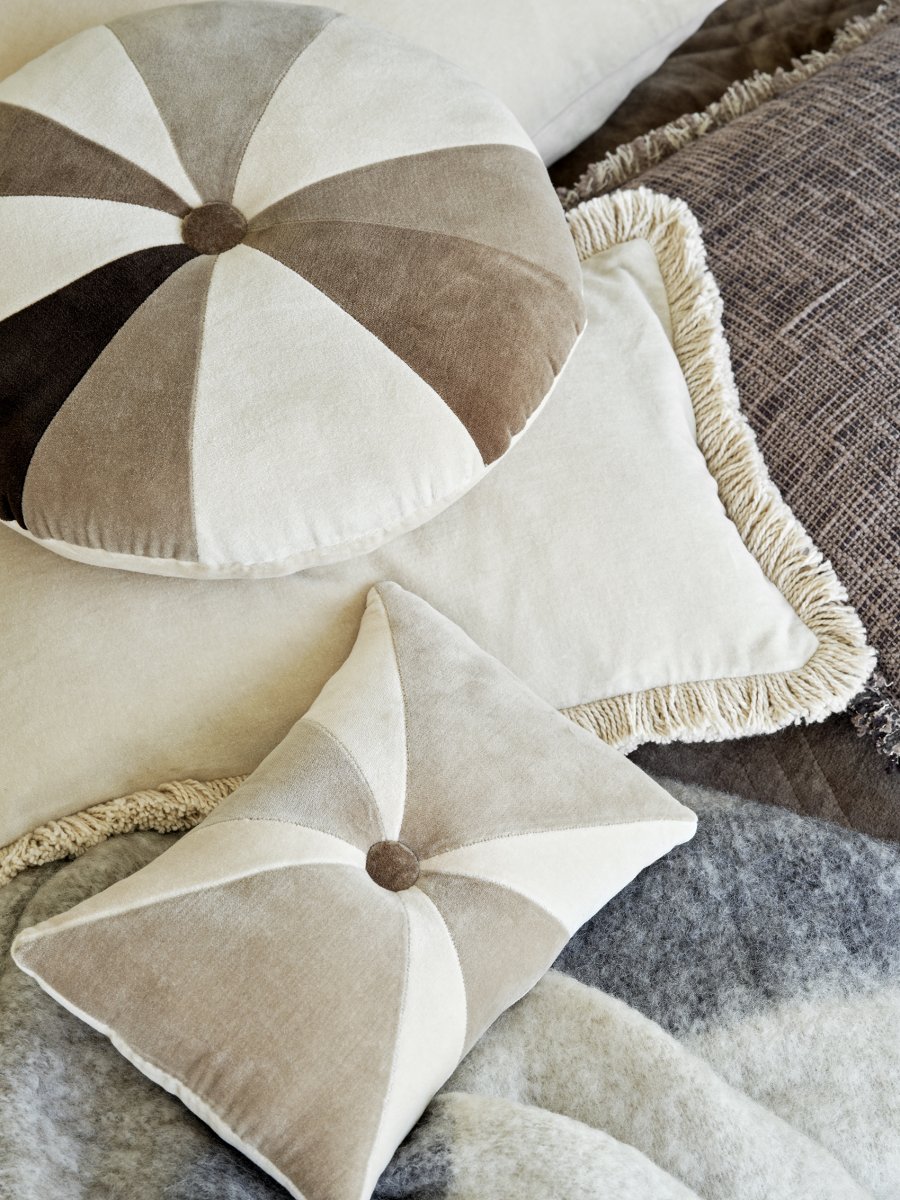 Cozy Living Mathea Plaid 170x130 cm, Taupe