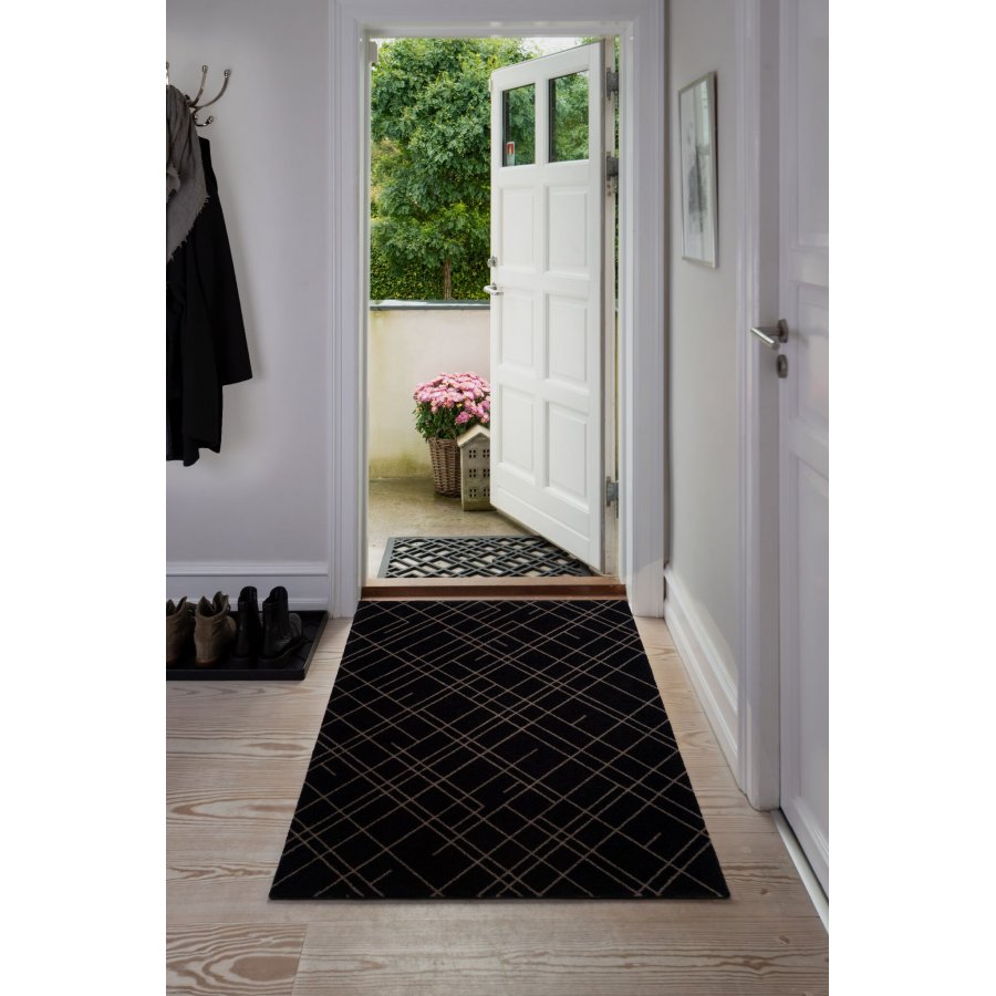 Tica Copenhagen Lines Design Mtte 90x130 cm, Sand/Sort