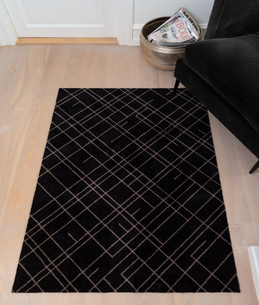 Tica Copenhagen Lines Design Mtte 90x130 cm, Sand/Sort