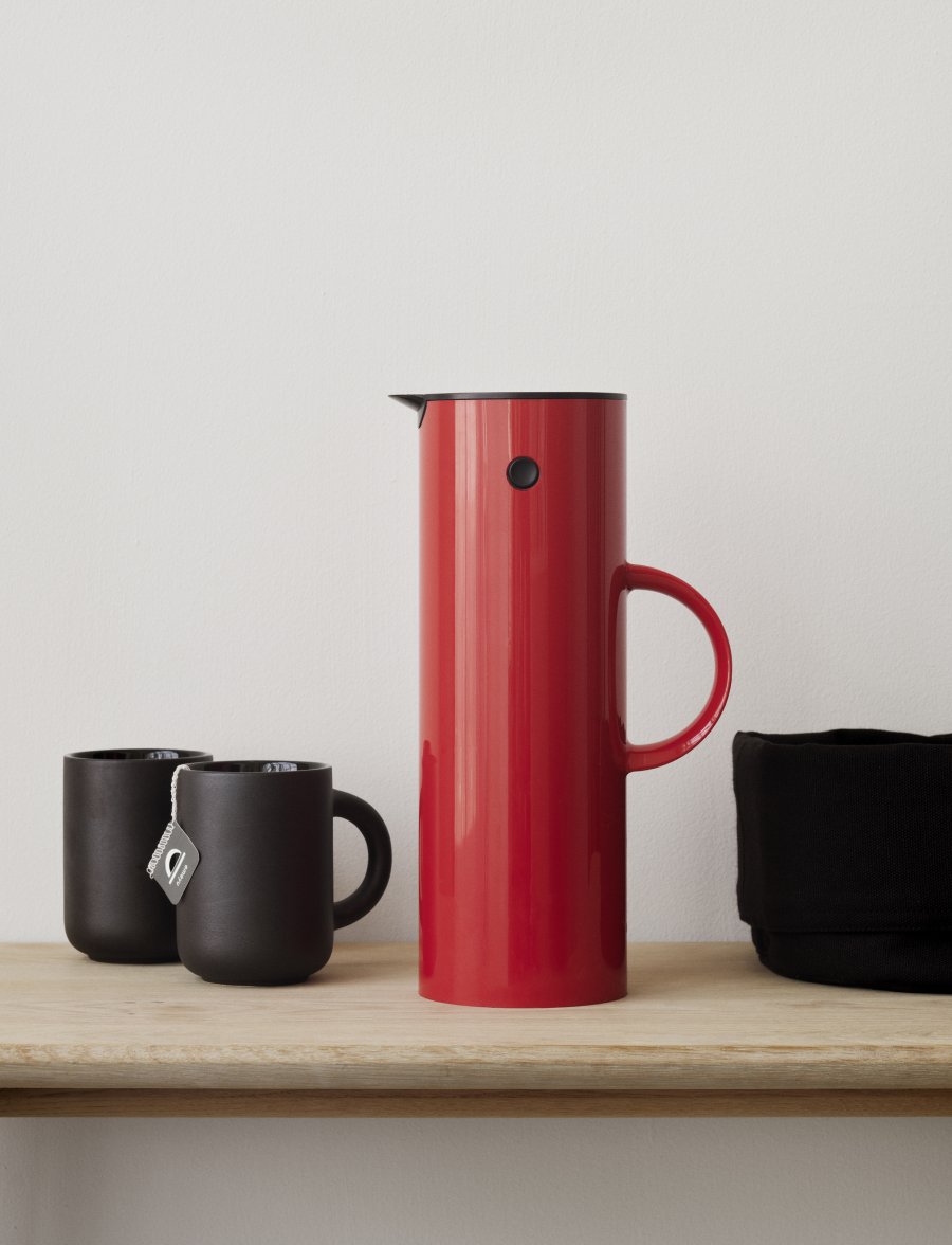 Stelton EM77 Thermokanne 1 L, Rot