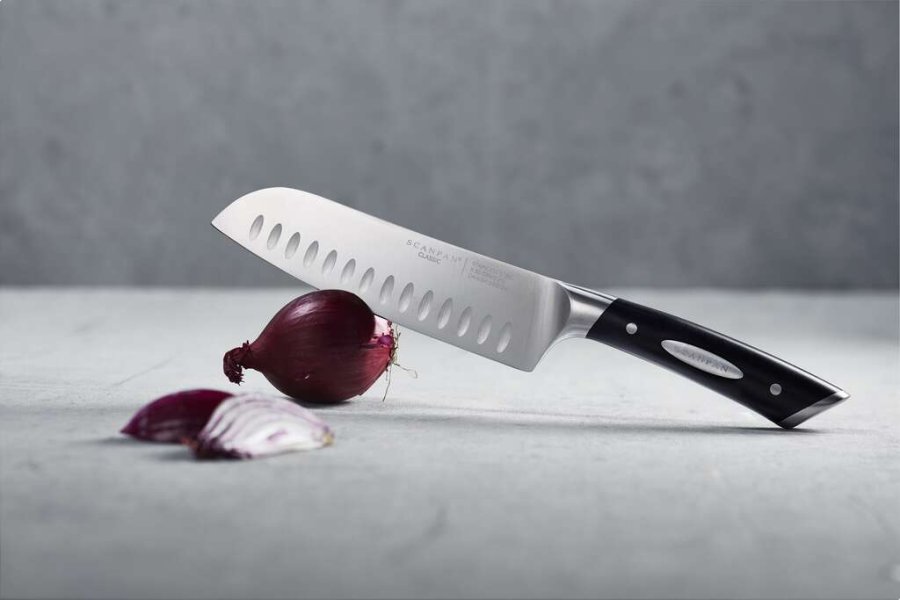 Scanpan Classic Santoku Kniv m. Luftskr 18 cm