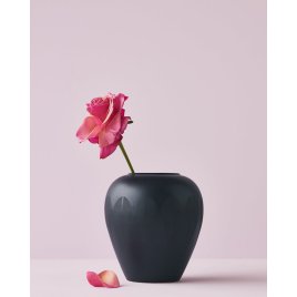 Lucie Kaas Lotus Vase 17 cm, Sort