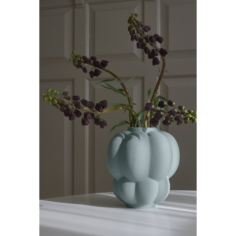 AYTM UVA Vase H22 cm, Pale Mint