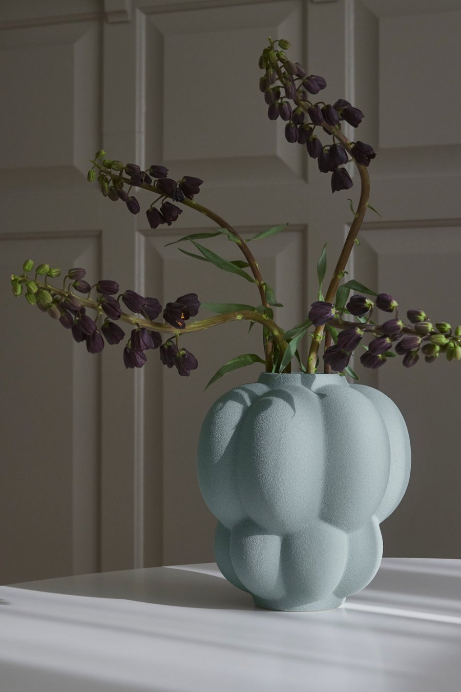 AYTM UVA Vase H22 cm, Pale Mint