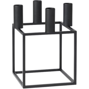 Audo Copenhagen Kubus 4 Lysestage H20 cm, Sort