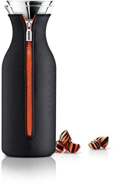 Eva Solo Kleskabskaraffel 1,0 l, Med neoprendragt, black/orange