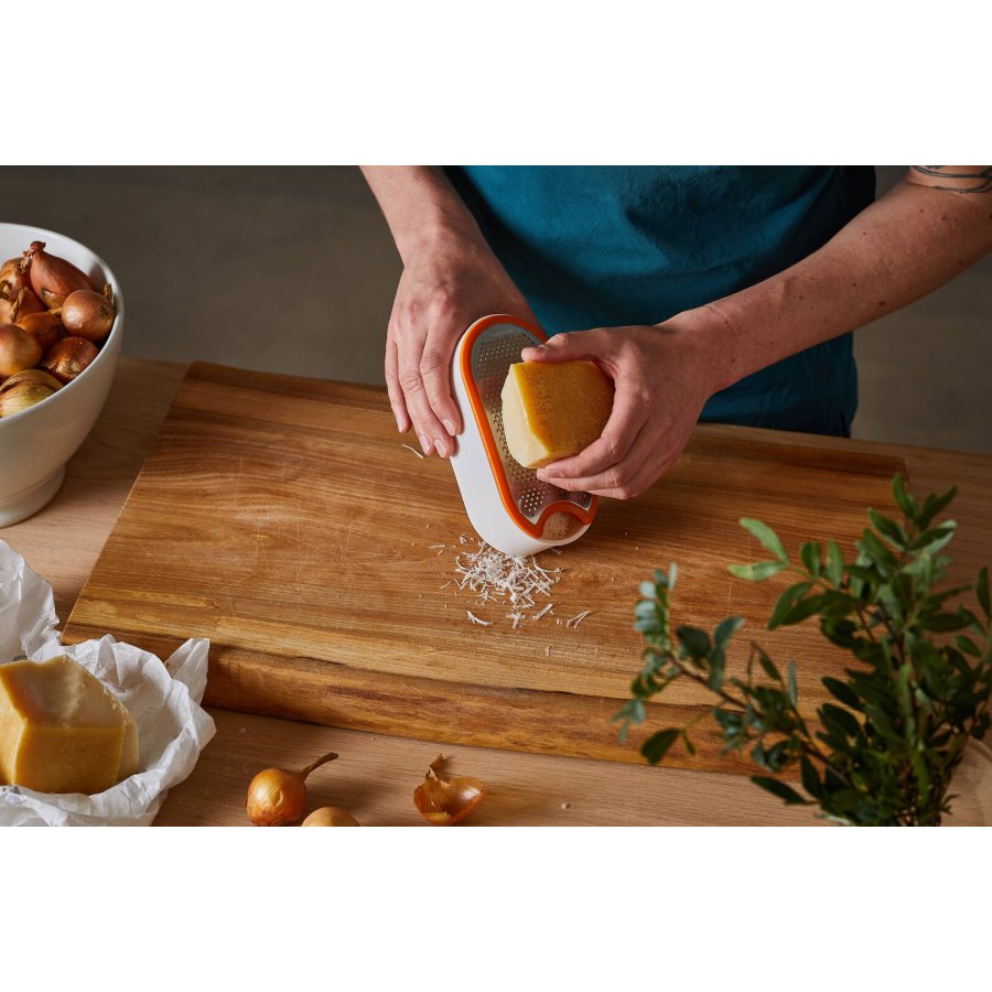 Fiskars Functional Form Reibe mit Beh�lter