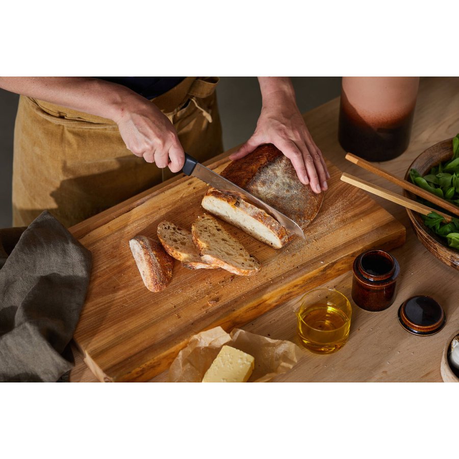 Fiskars Hard Edge Brotmesser 35 cm