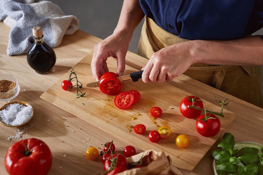 Fiskars Hard Edge Tomatkniv 23 cm