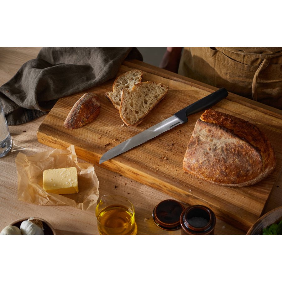 Fiskars Hard Edge Brotmesser 35 cm