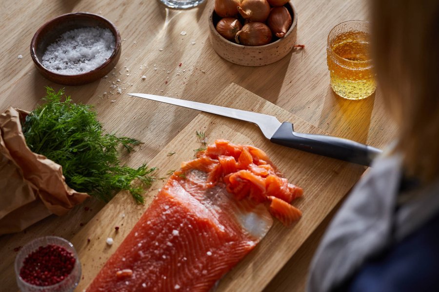 Fiskars Hard Edge Filetiermesser 32 cm