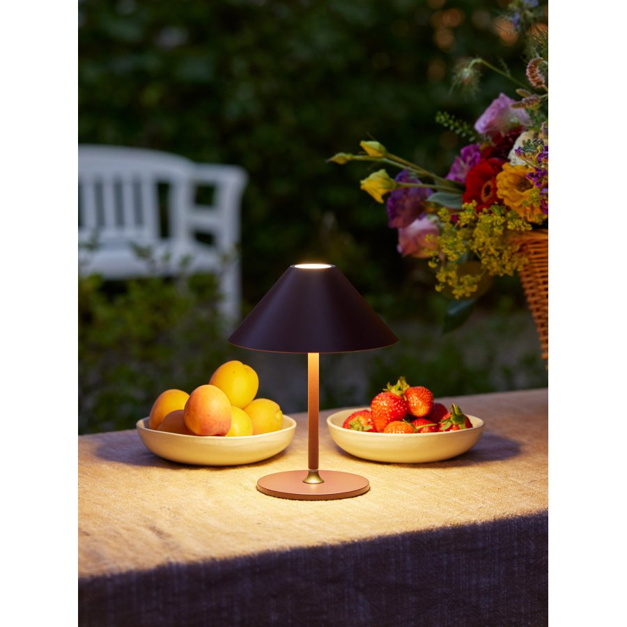 Halo Design Hygge Tragbare Batterie Tischlampe LED H19 cm, Bordeaux