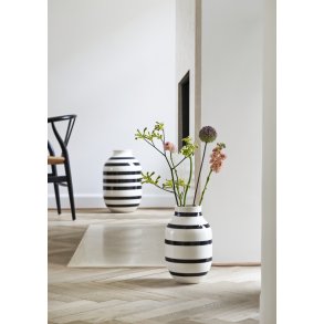 Kähler Omaggio Vase H31 cm, Sort