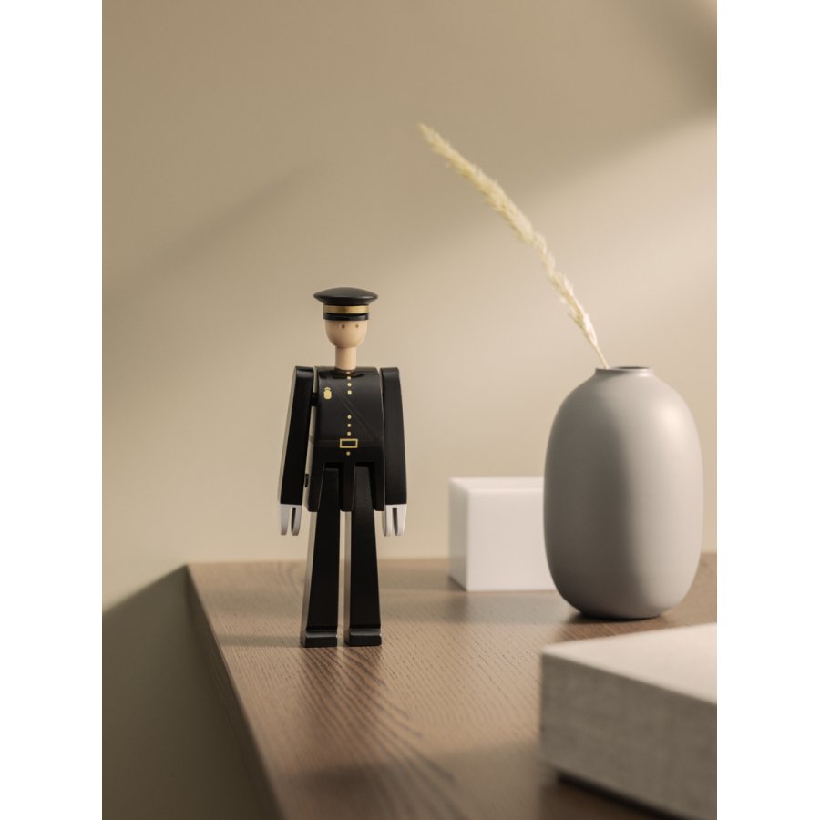 Kay Bojesen Politimand 20 cm, Malet Bgetr