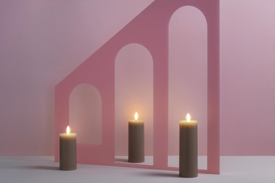 Moods & More Stumpenkerze mit Schmelzeffekt LED 4,9xH12,5 cm, Sand