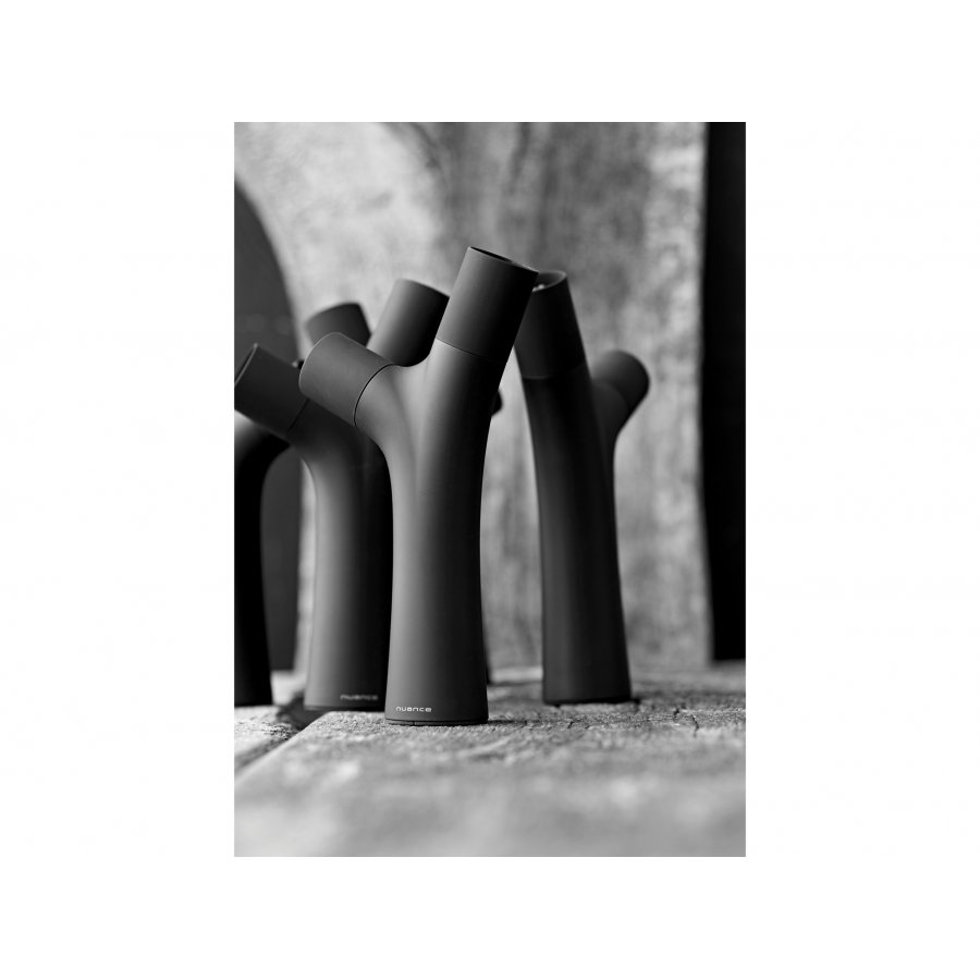 Nuance Tree kvrn 25 cm, sort