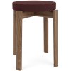 Audo Passage Hocker H47,5 cm, Walnuss/Burgundy