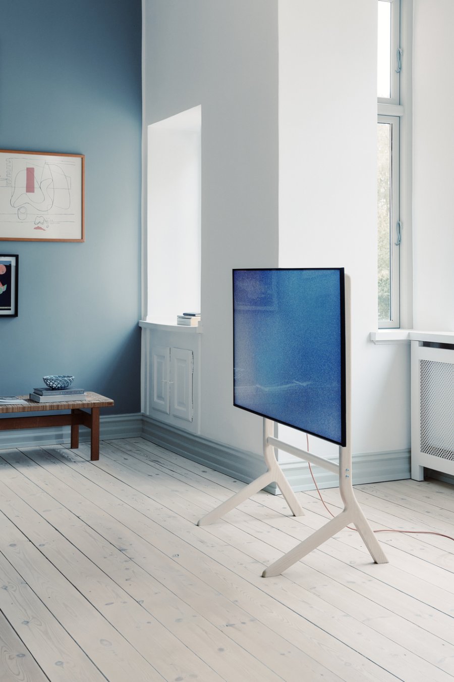 Pedestal Hopper TV-Ständer H110 cm, Helle Eiche