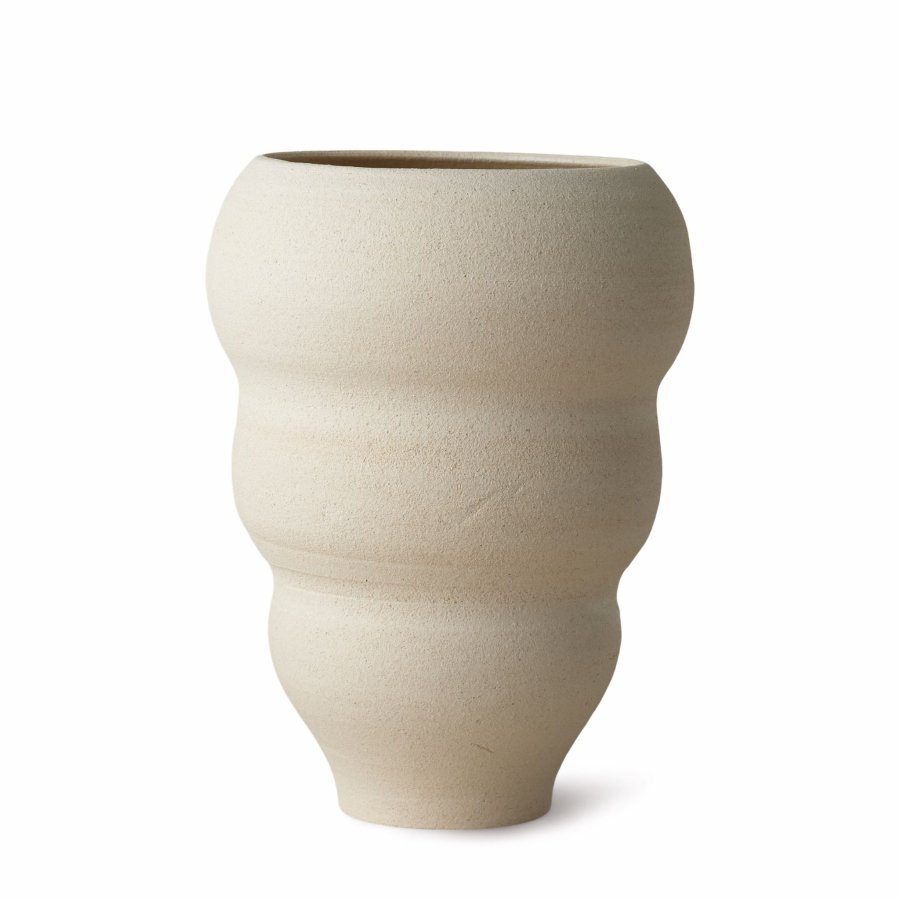 Ro Collection Hand Turned Vase Curved no. 60, Vanilla