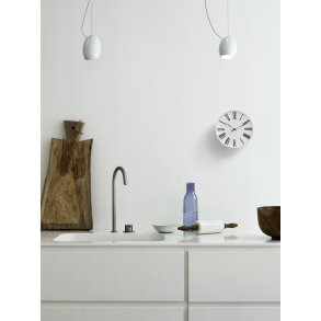Arne Jacobsen Roman Vægur Ø16 cm, Hvid/Sort