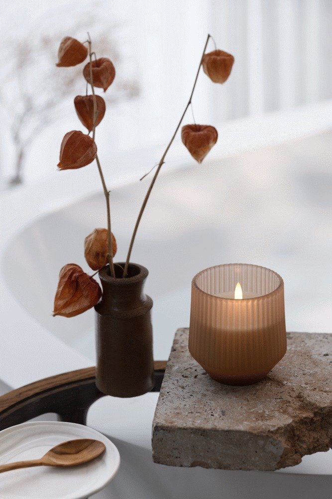 Uyuni Lighting Duftglaslys LED 8,5xH9,5 cm, Uplift Beige