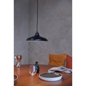 Dyberg Larsen Futura Pendel Ø30 cm, Sort