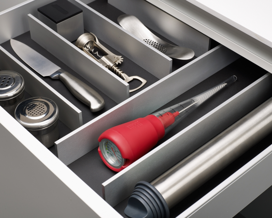 Joseph Joseph ThermoBaste stegepipette og stegetermometer r�d/klar