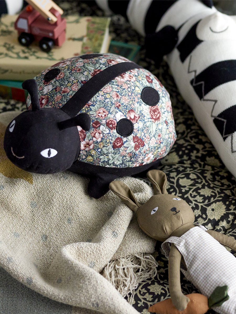 Bloomingville Mini Nova Pude 35,5x26 cm, Sort