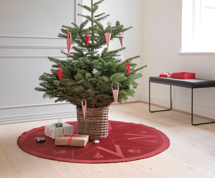 Novoform Stars Weihnachtsbaumdecke 140 cm, Rot