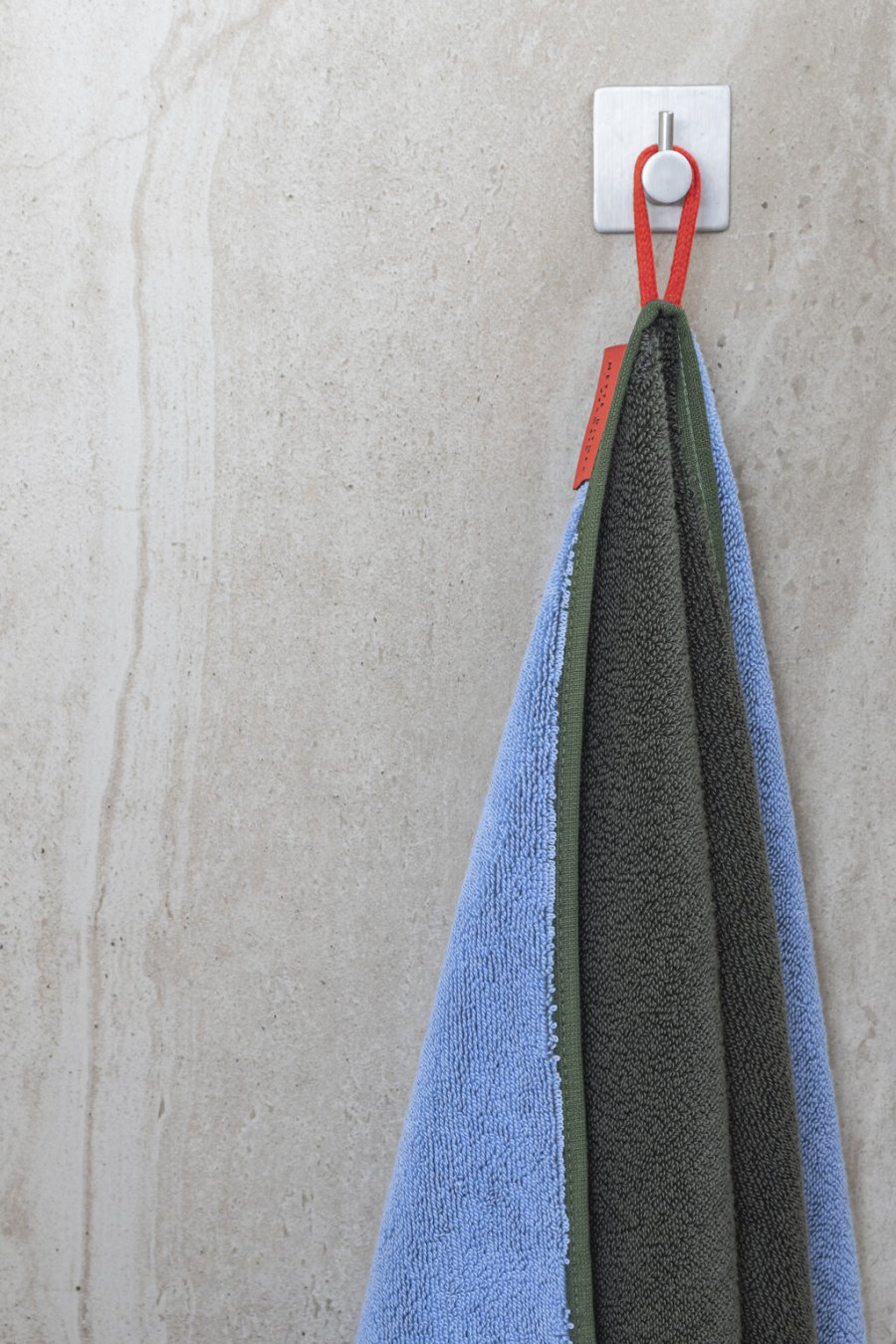 Mette Ditmer Soft Handtuch 5090cm, Dunkeloliv/Hellblau