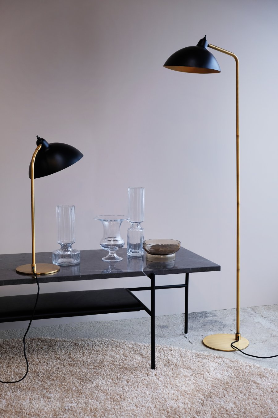 Dyberg Larsen Futura Stehlampe 145 cm, Schwarz/Bronze