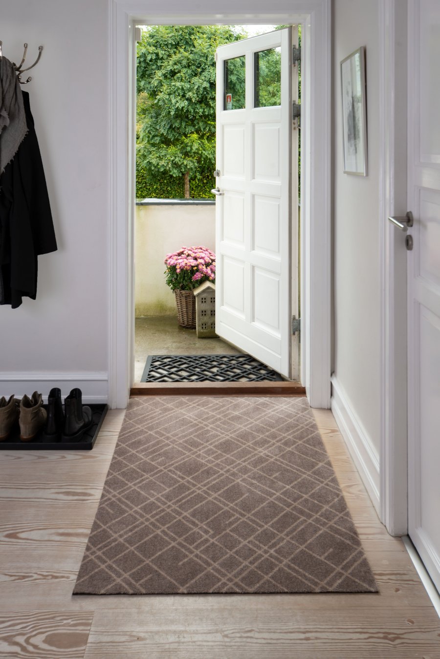 Tica Copenhagen Lines Matte 90x130 cm, Sand/Beige