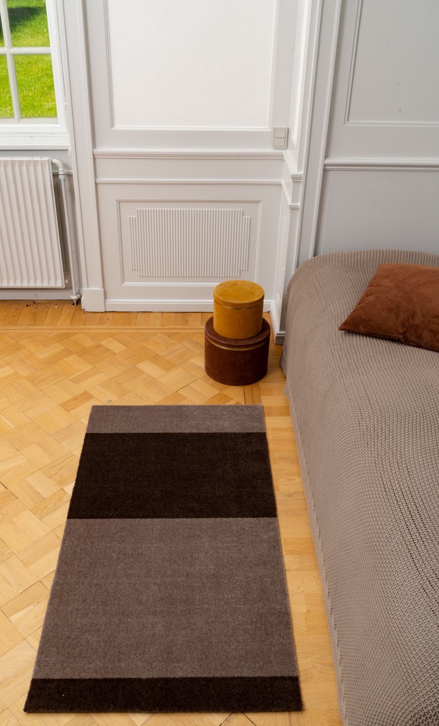 Tica Copenhagen Stripes Horizontal Matte 67x120 cm, Sand/Braun