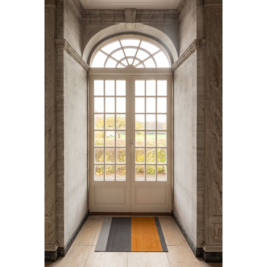 Tica Copenhagen Stripes Horizontal Matte 60x90 cm, Hellgrau/Stahlgrau/Dijon