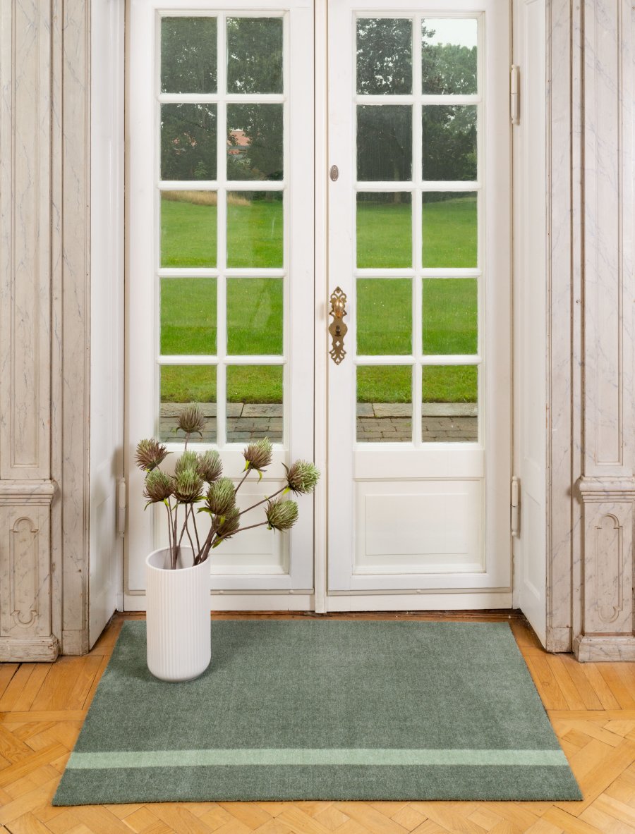 Tica Copenhagen Stripe Vertical Mtte 90x130 cm, Lysegrn/stvet grn