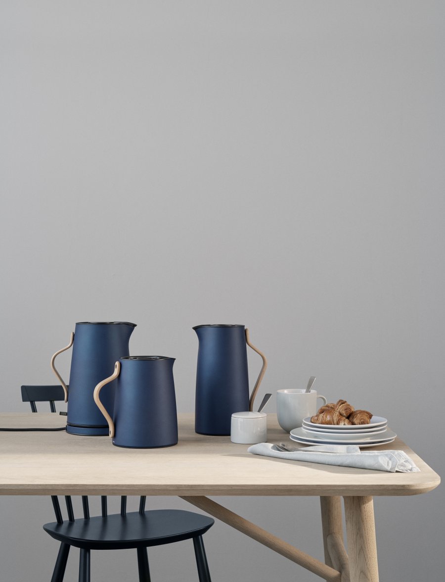 Stelton Emma Thermokanne Tee 1 L, Dark Blue