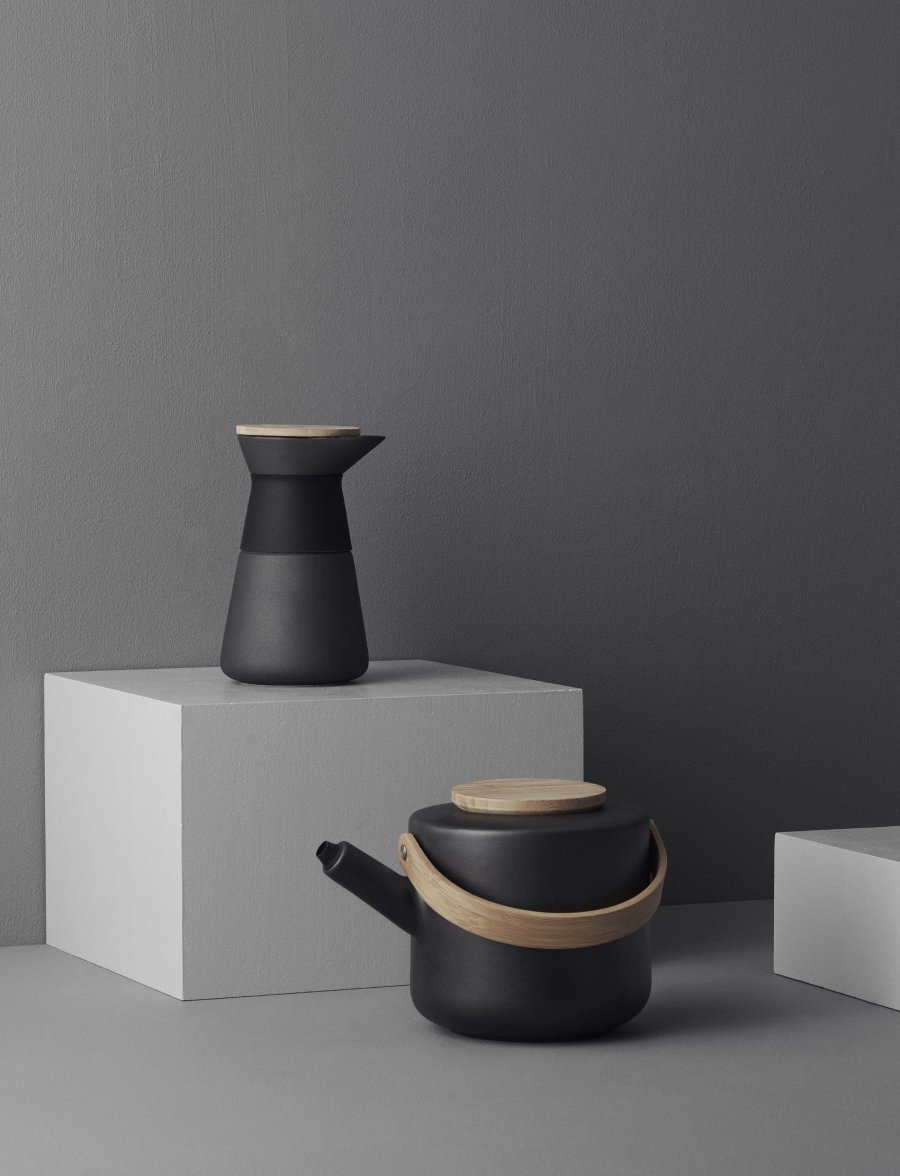 Stelton Theo Teekanne 1,25 L, Schwarz