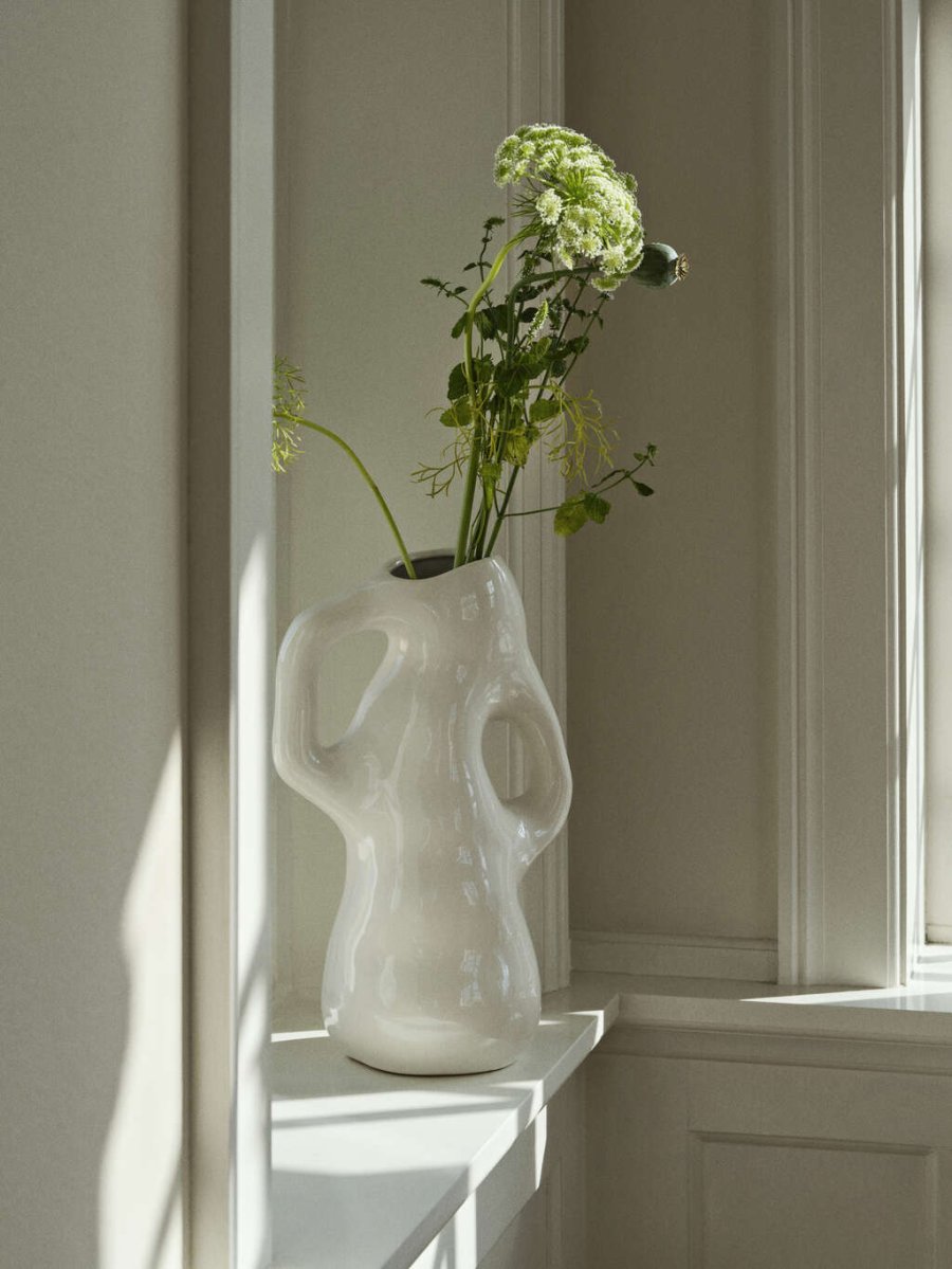 Broste Copenhagen Isolde Vase H35 cm, Wei